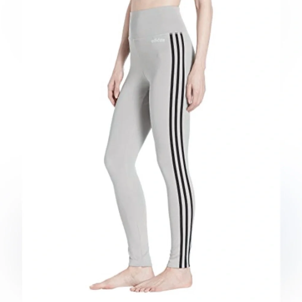 NWOT Adidas Designed to Move 3 Stripe Full length Leggings in Grey and Black M - Picture 2 of 5